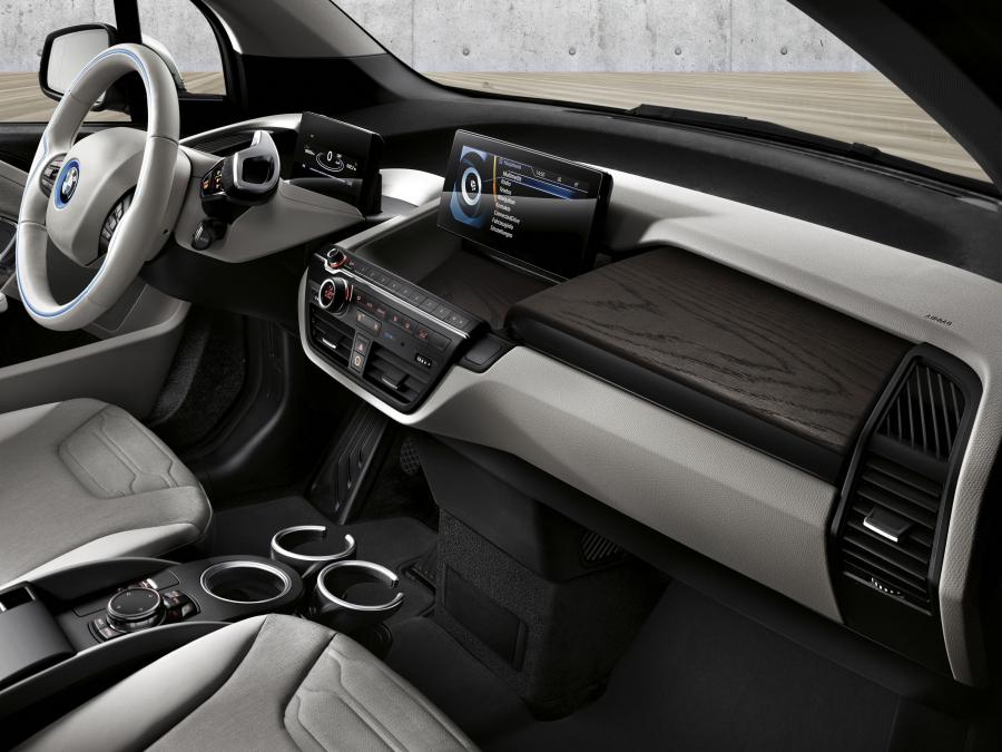  BMW i3 2016 года  (фото 26 из 26)